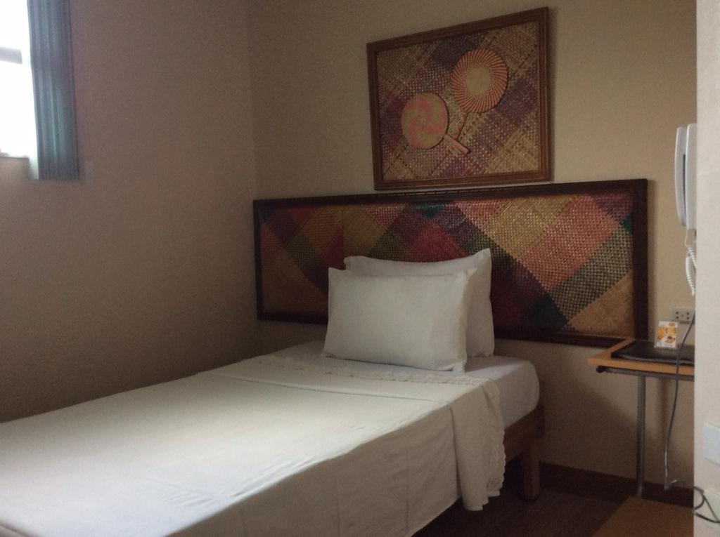 Hotel Bahay Ni Tuding - House Of Tuding à Davao City Extérieur photo