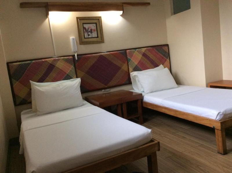 Hotel Bahay Ni Tuding - House Of Tuding à Davao City Extérieur photo