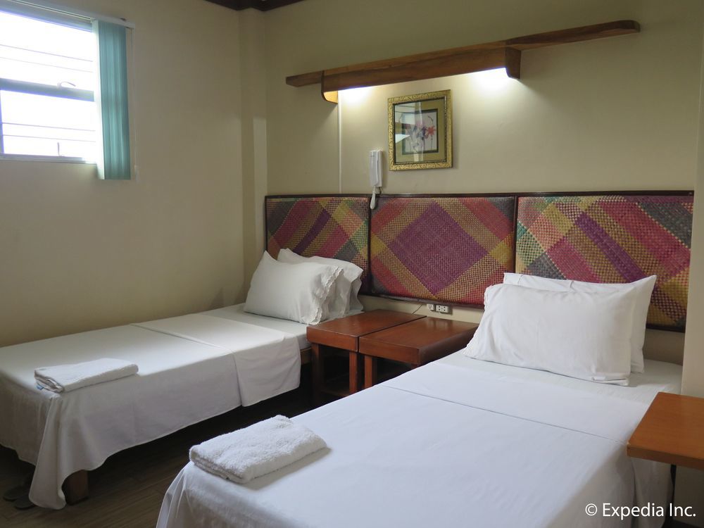 Hotel Bahay Ni Tuding - House Of Tuding à Davao City Extérieur photo