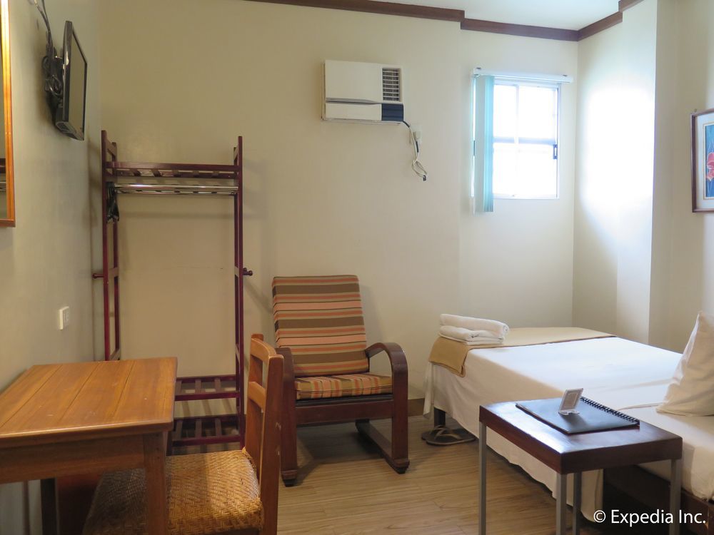 Hotel Bahay Ni Tuding - House Of Tuding à Davao City Extérieur photo